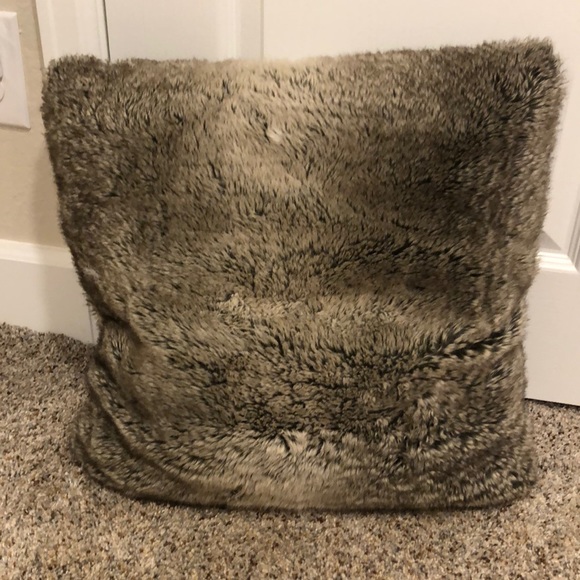 pottery barn down pillow
